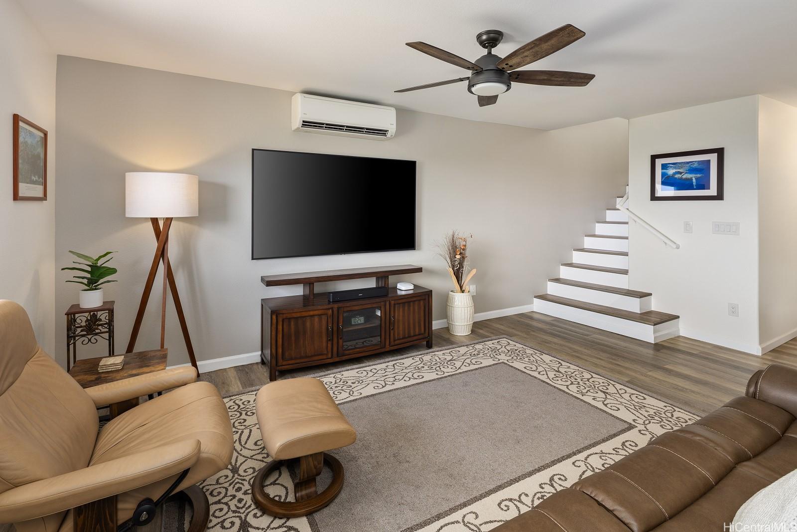 92-7127 Elele Street  Unit 203