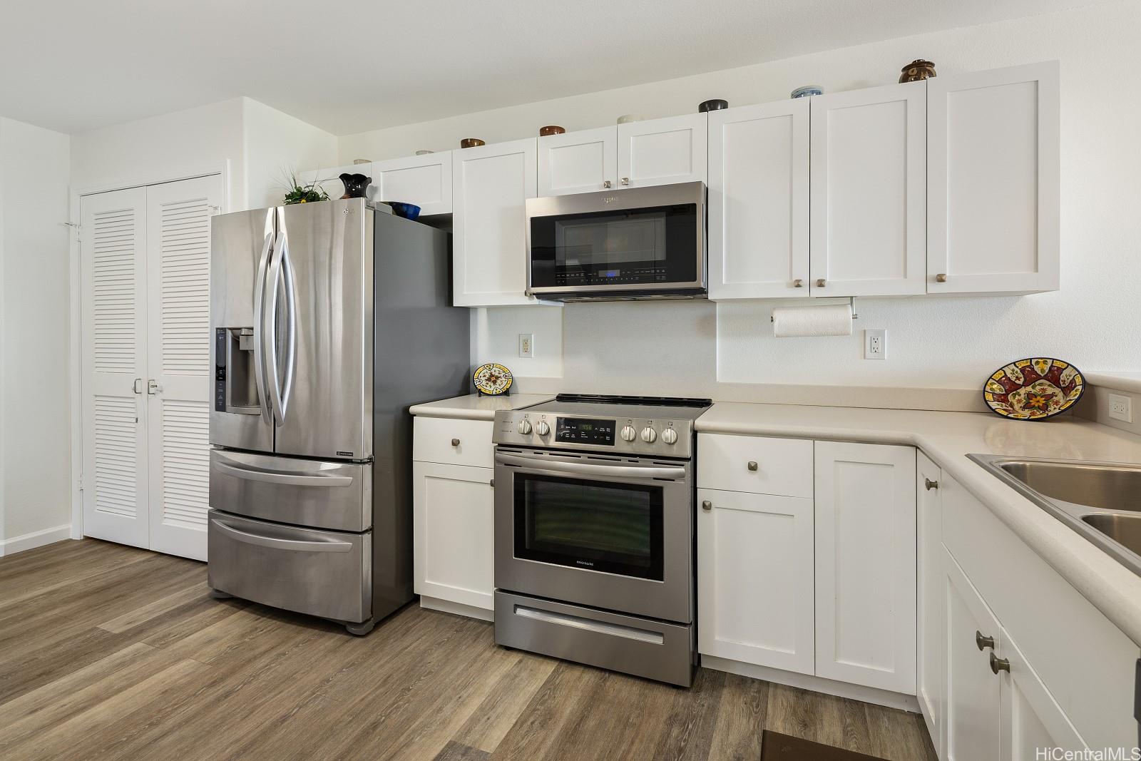 92-7127 Elele Street  Unit 203
