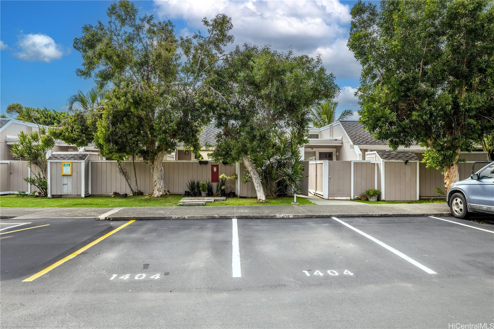 44-145 Hako Street  Unit 1404