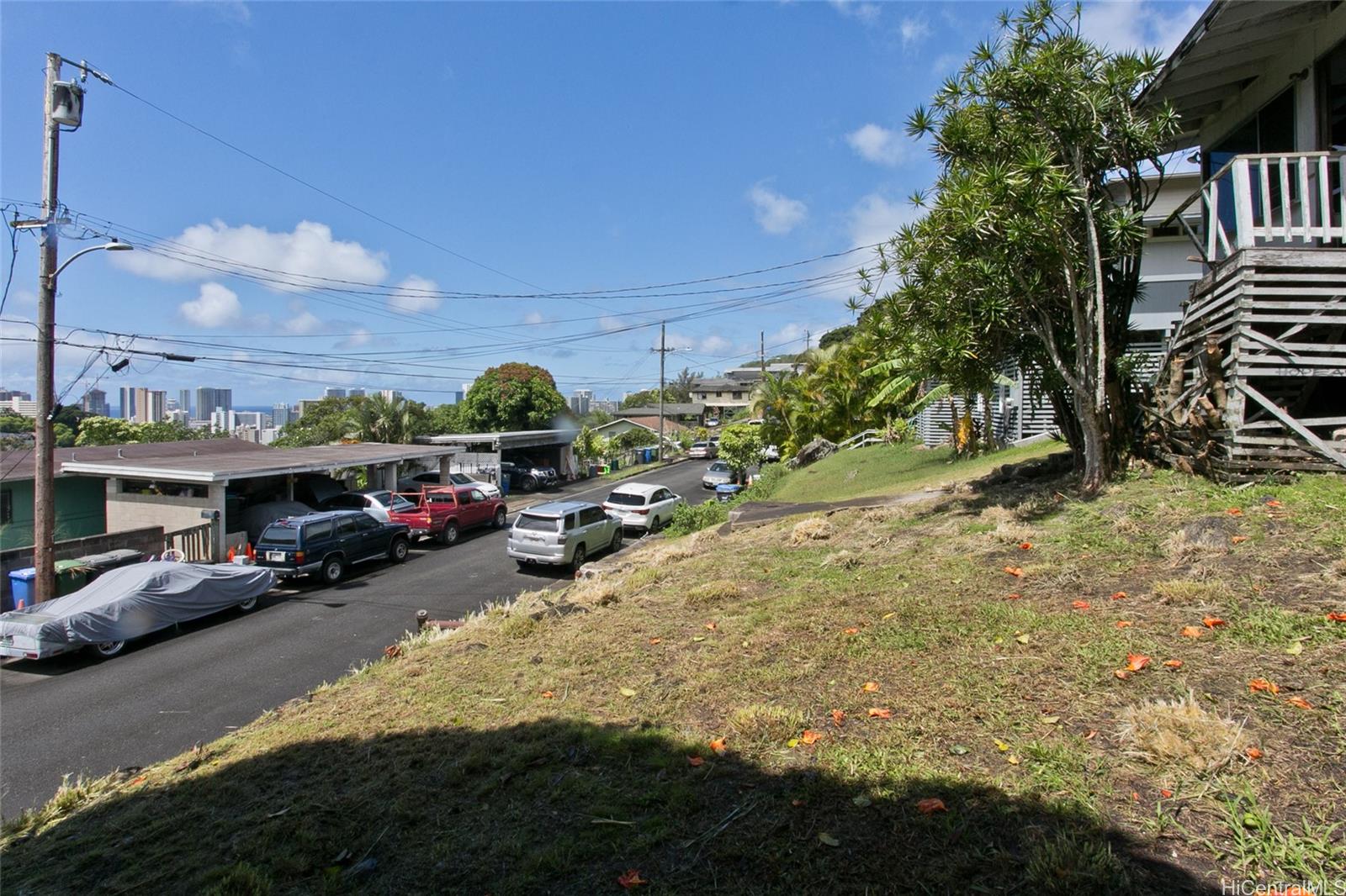 Photo 11 of 22