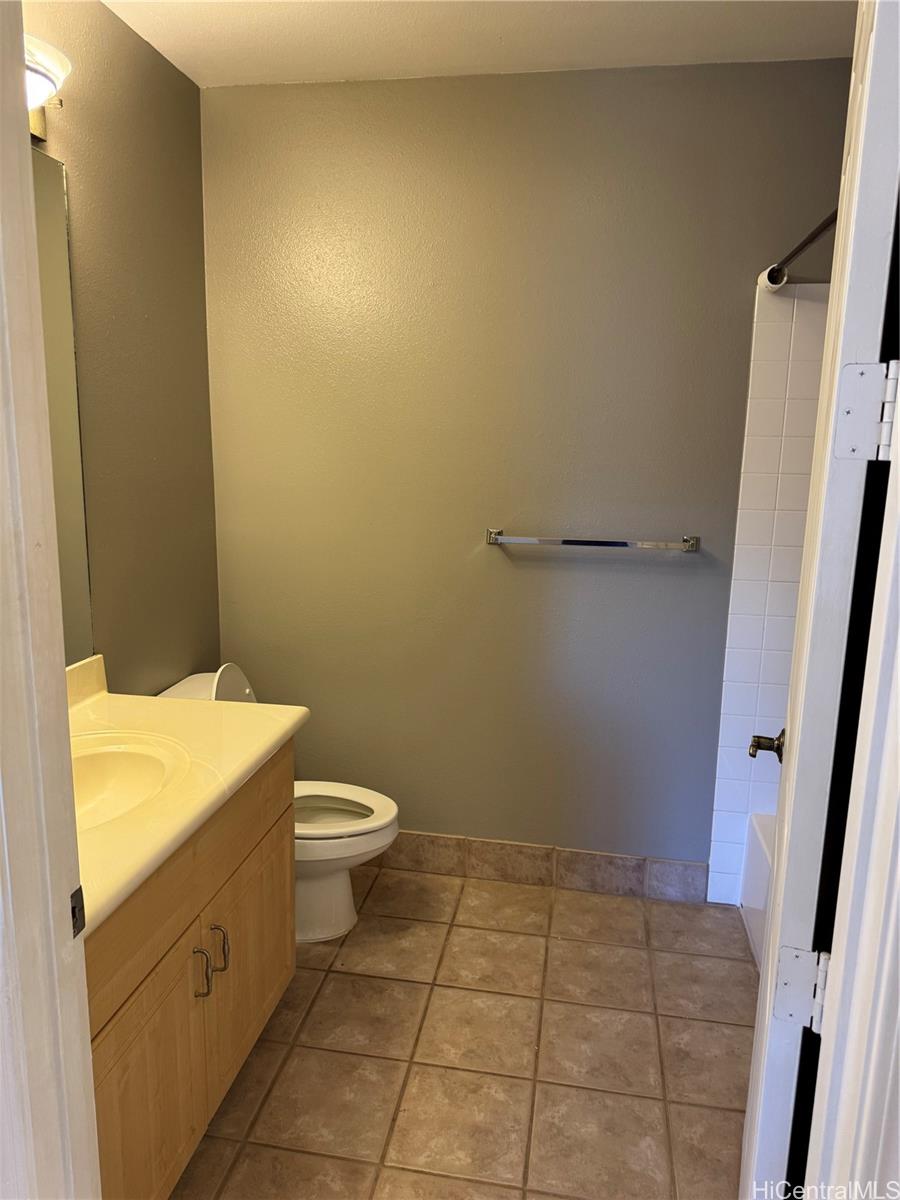 95-944 Wikao Street  Unit D301