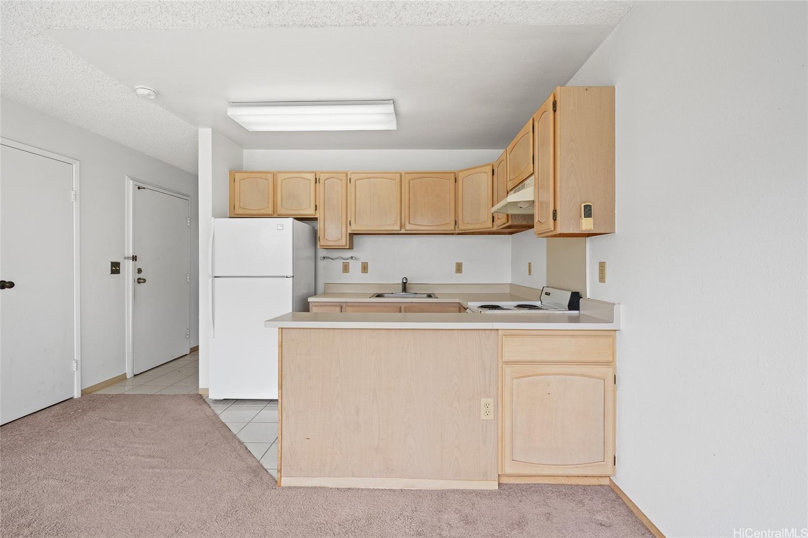 95-1043 Ainamakua Drive  Unit 17