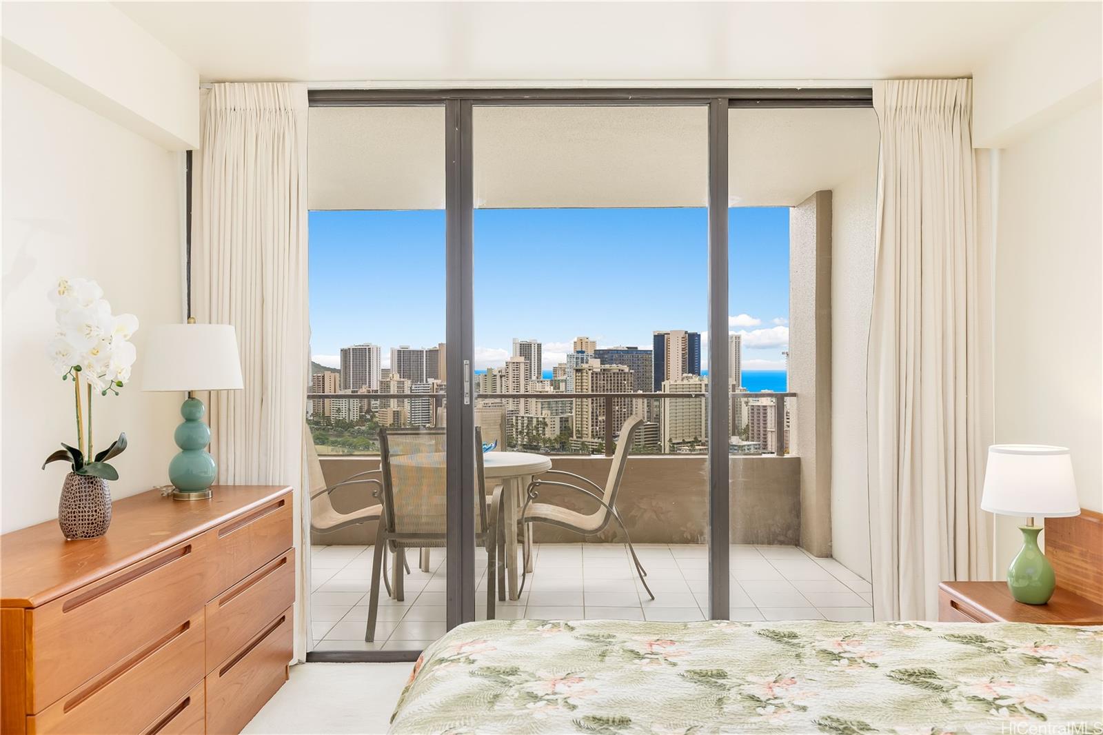 581 Kamoku Street  Unit 2904