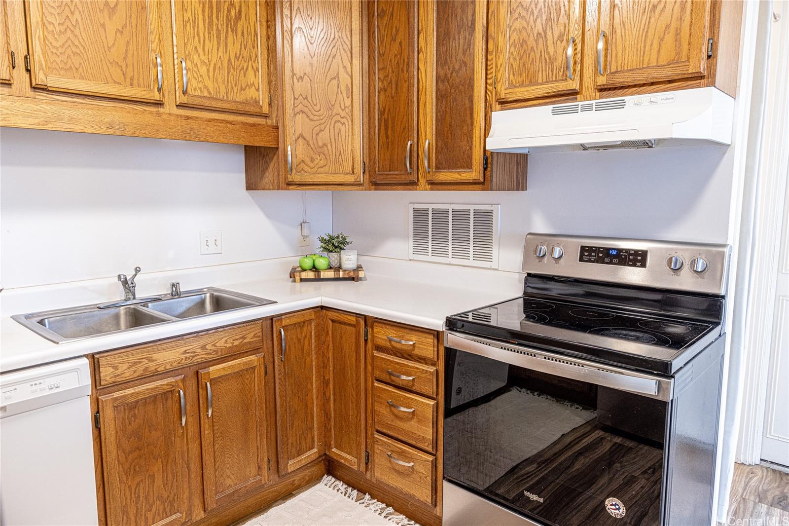 1600 Wilikina Drive  Unit B308