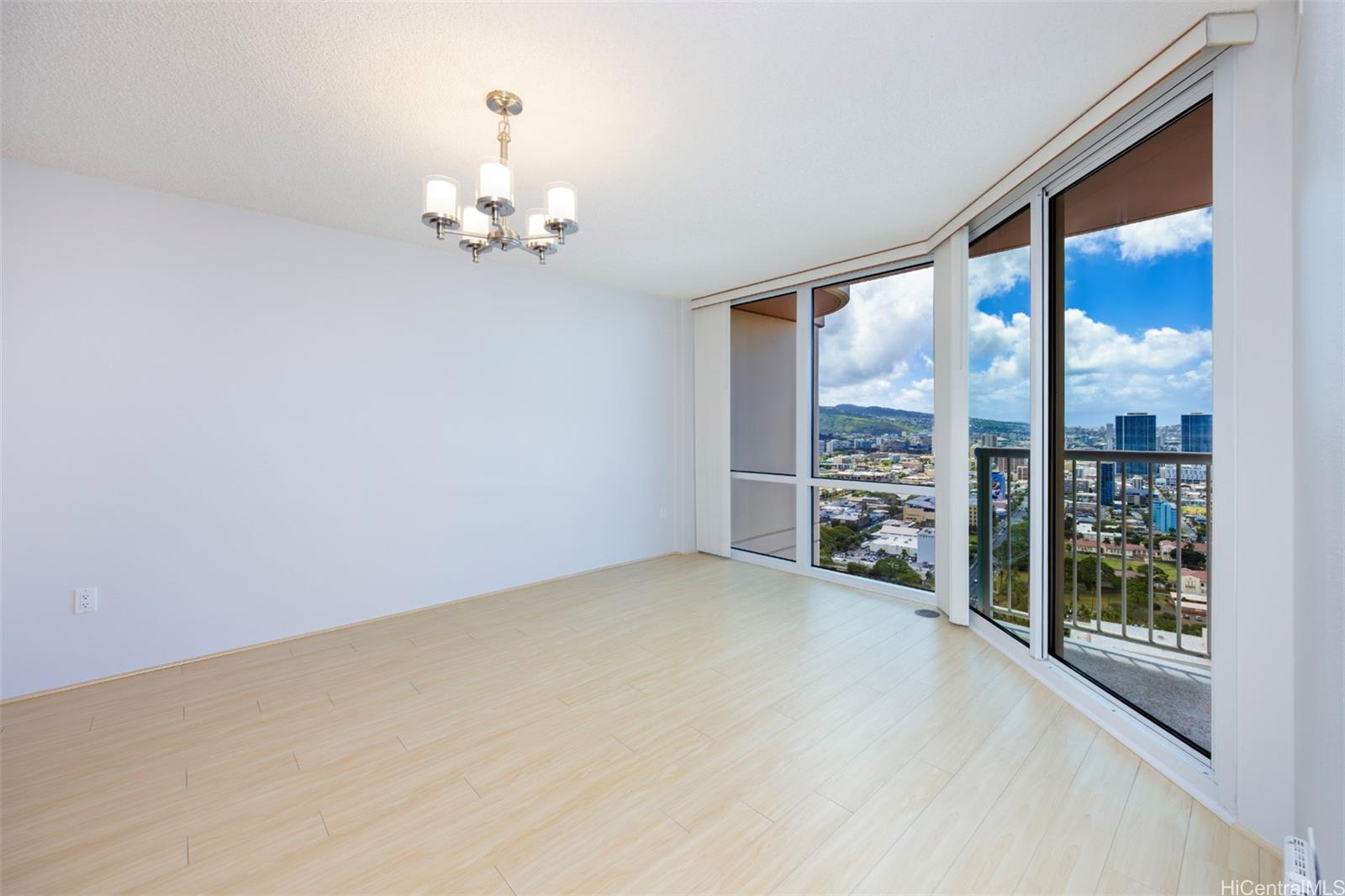 801 S King Street  Unit PH-10