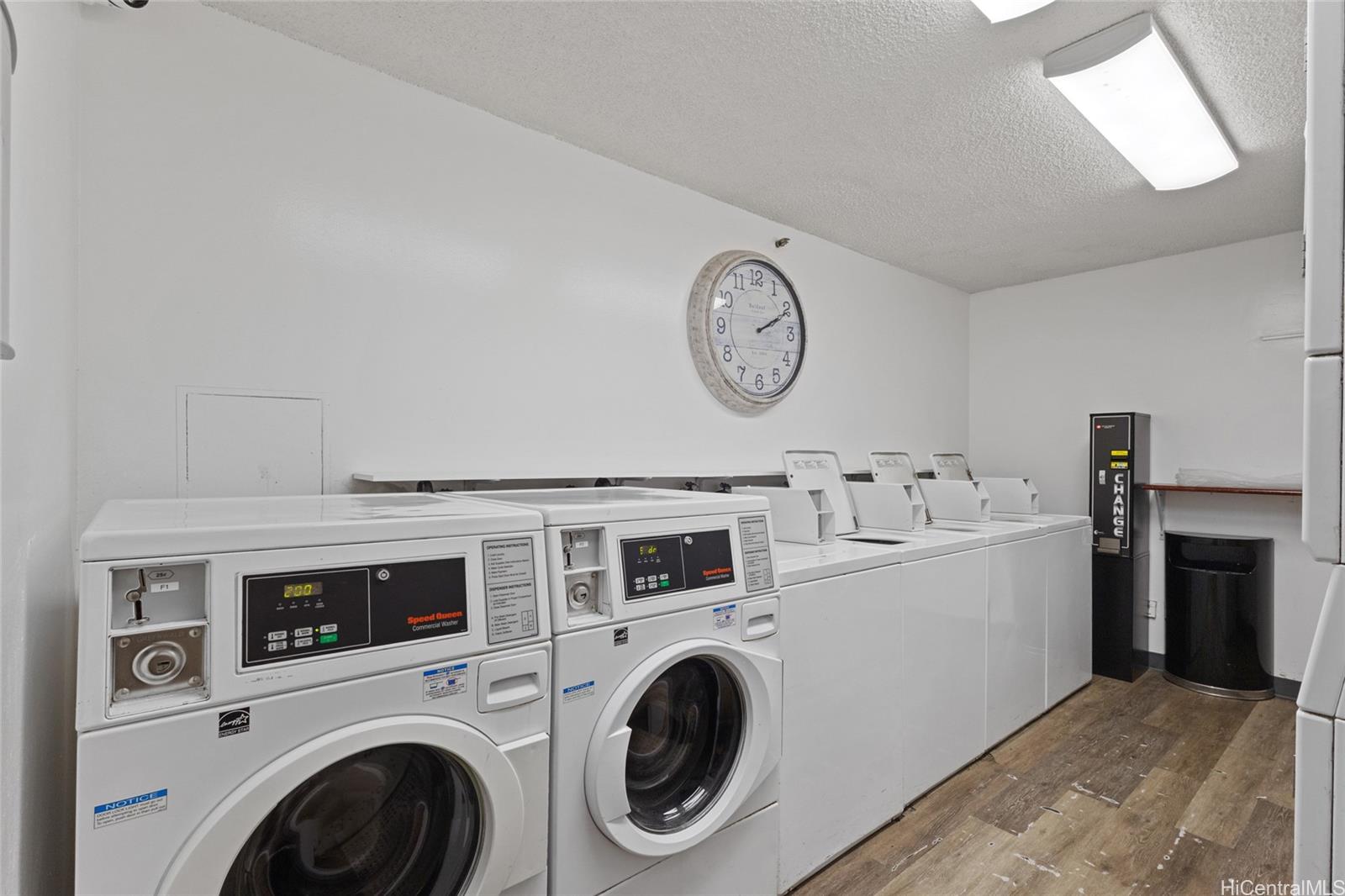 1088 Bishop Street  Unit 2204