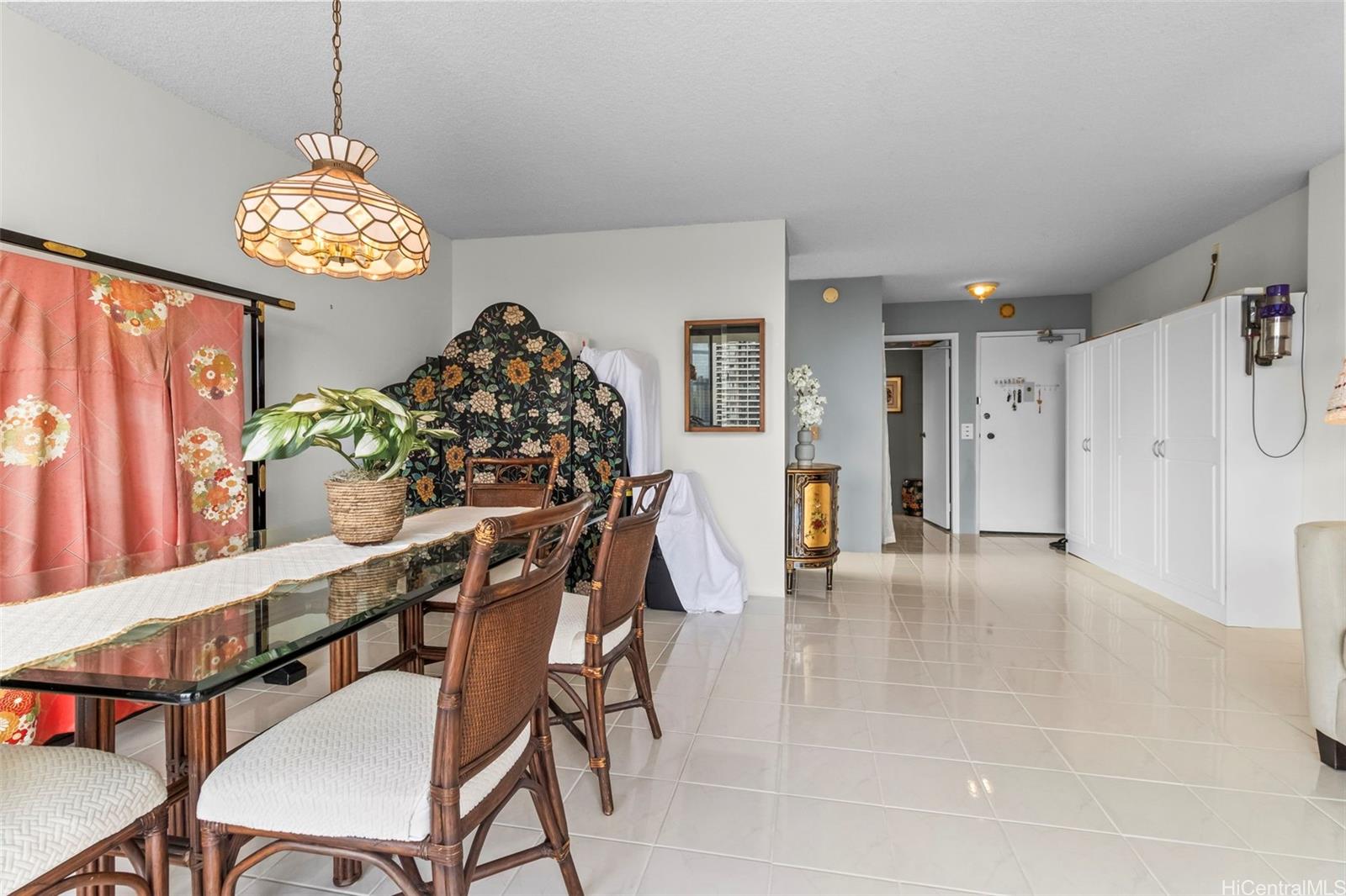 2444 Hihiwai Street  Unit 1006