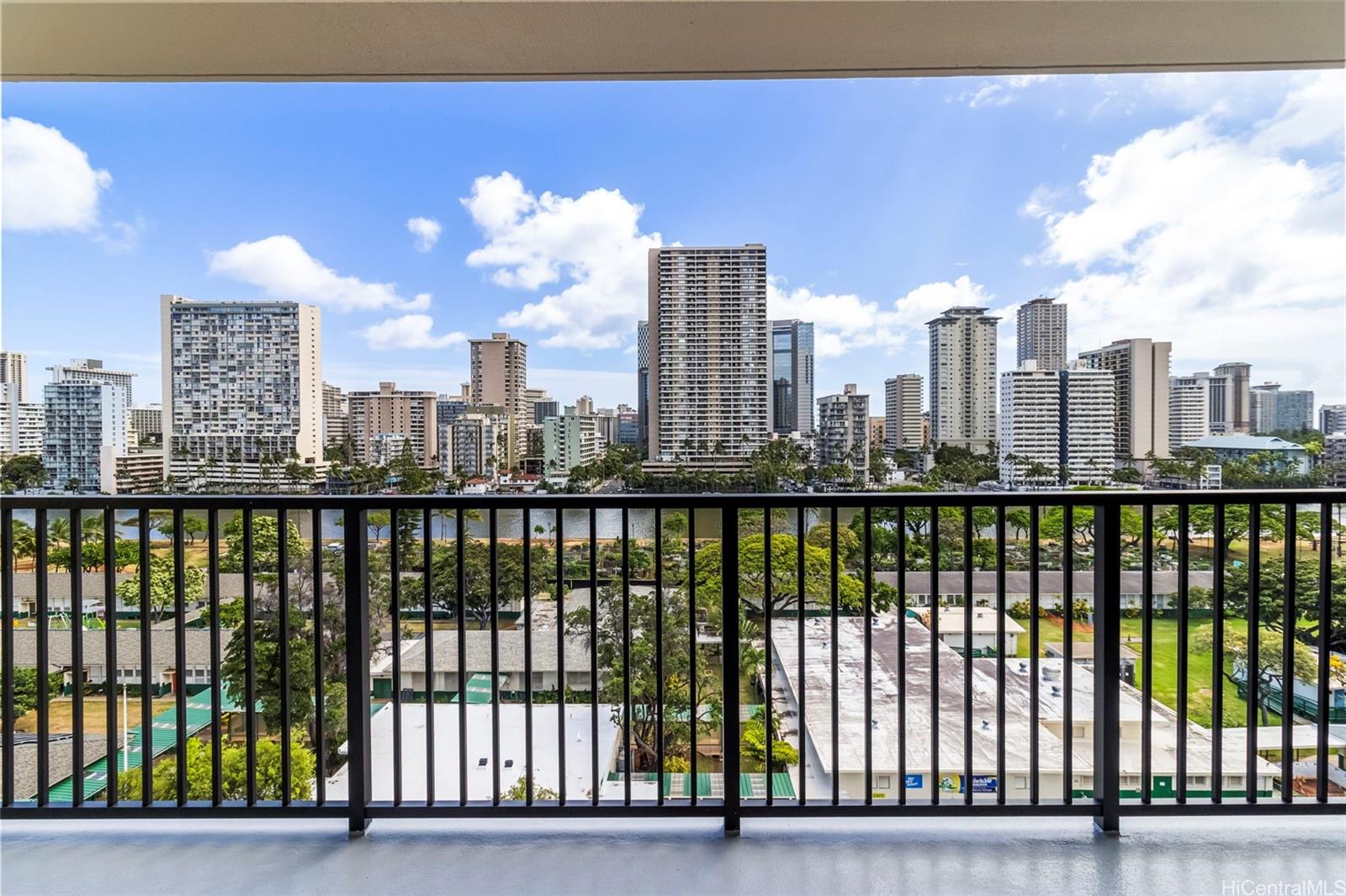2444 Hihiwai Street  Unit 1006