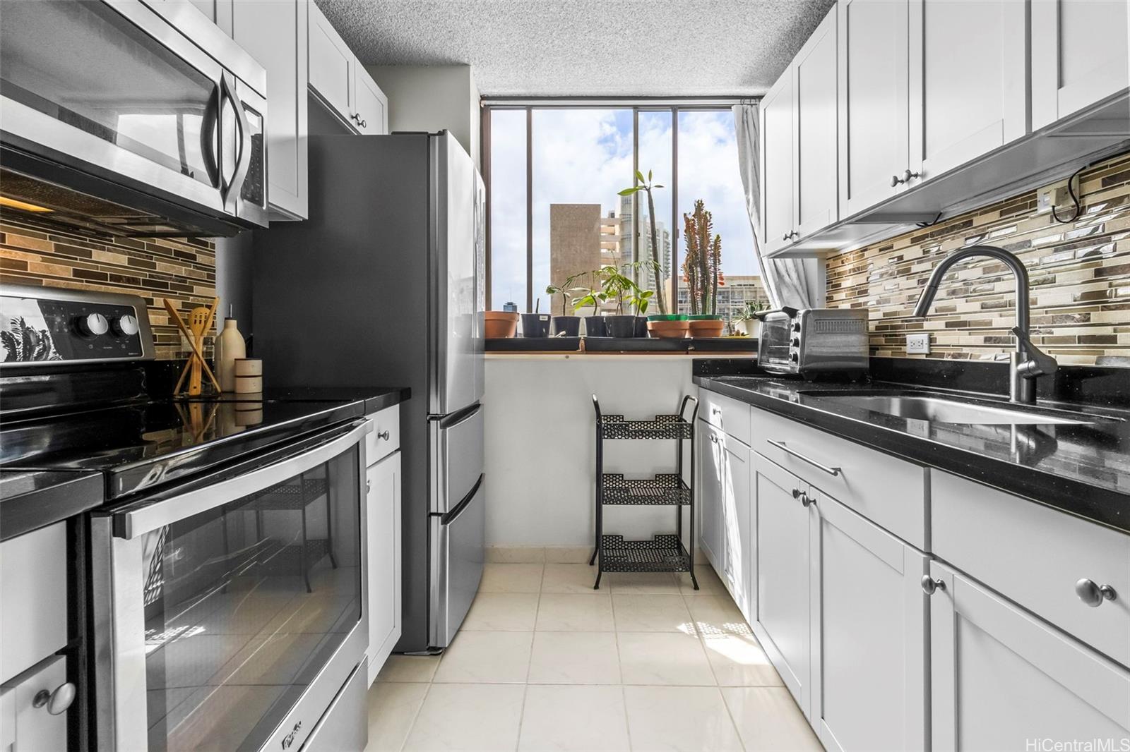 2444 Hihiwai Street  Unit 1006