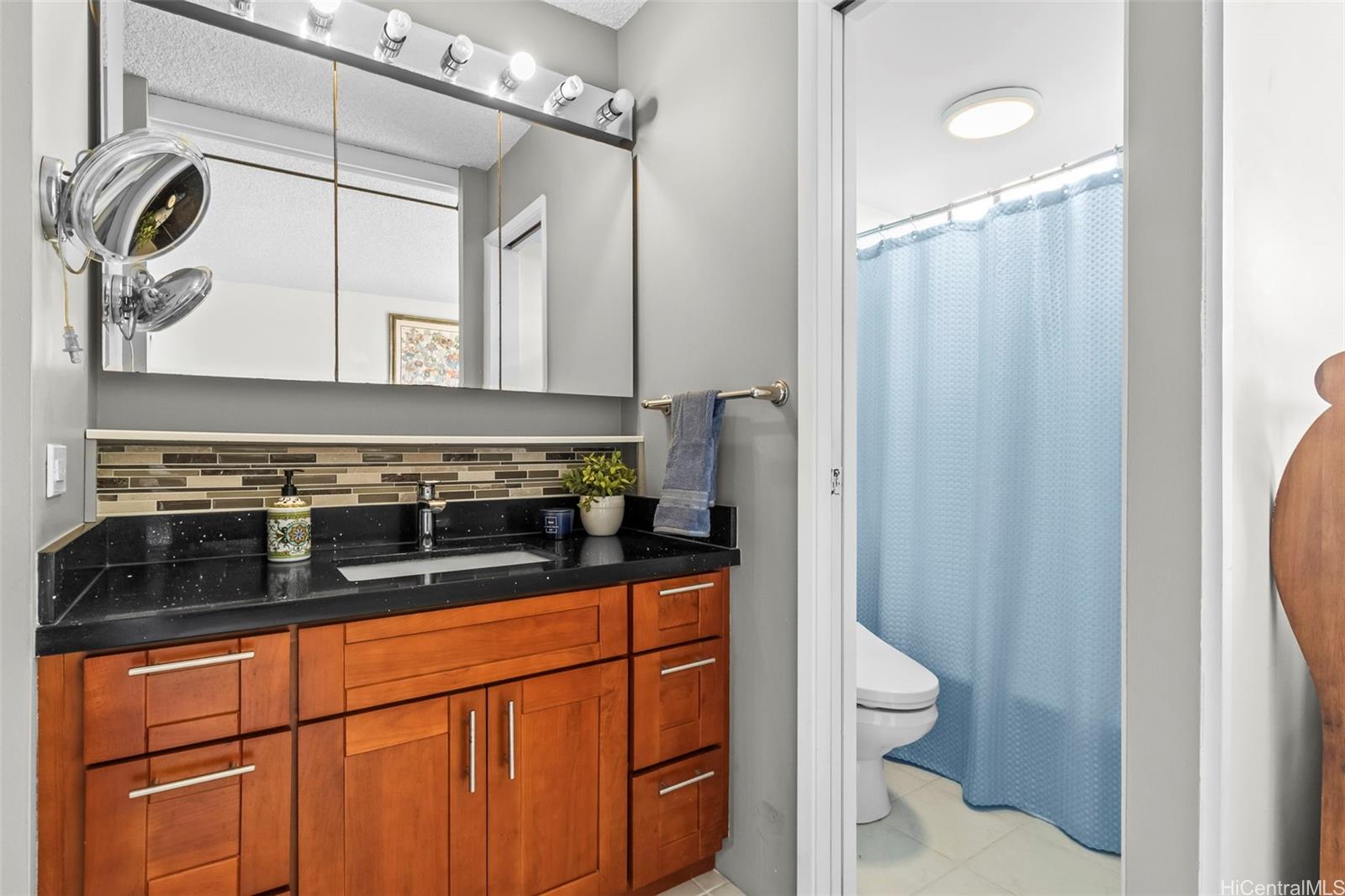 2444 Hihiwai Street  Unit 1006