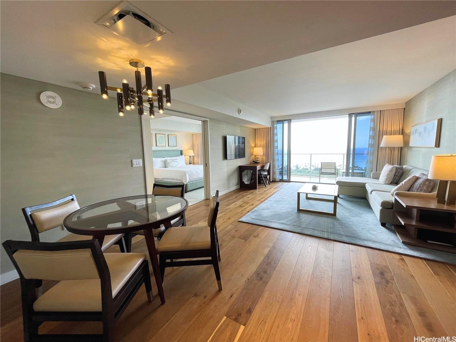 383 Kalaimoku Street 2605