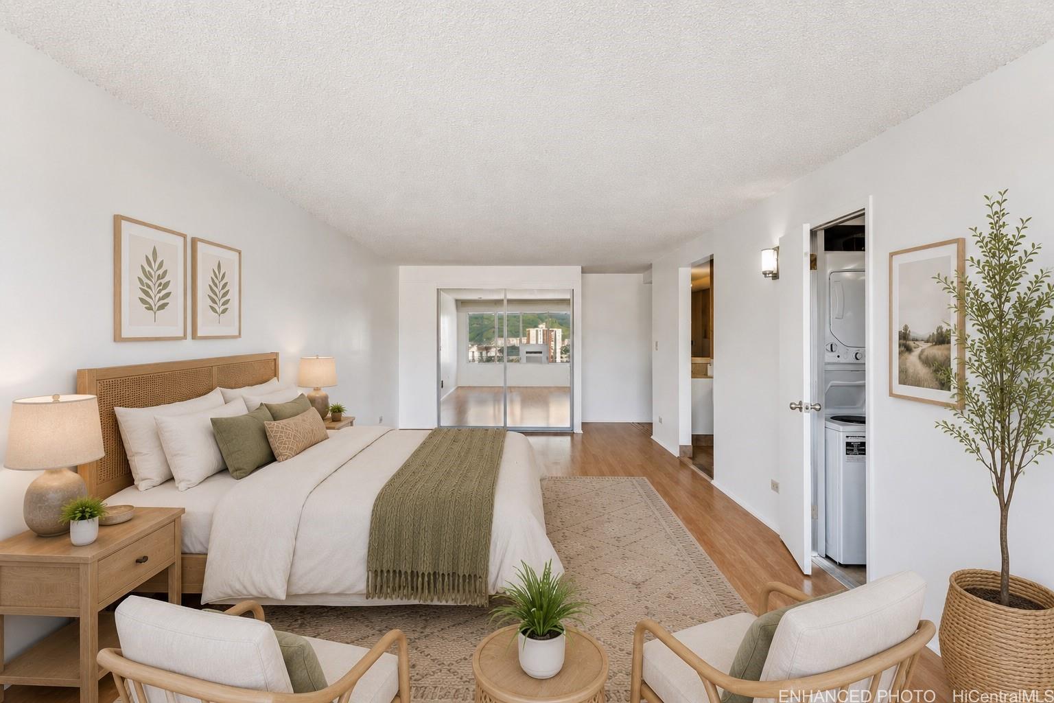 2525 Date Street  Unit 2704