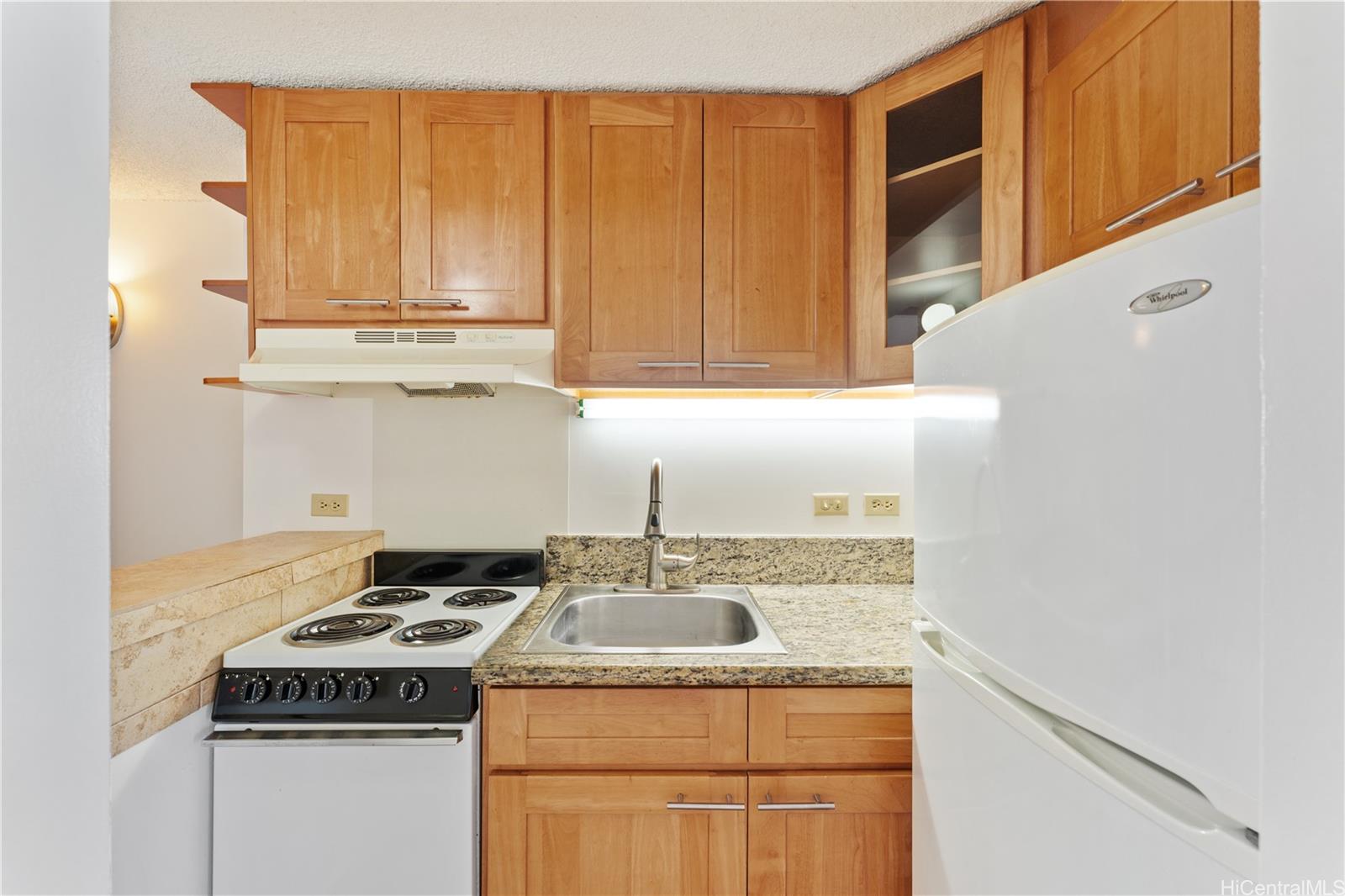 2525 Date Street  Unit 2704