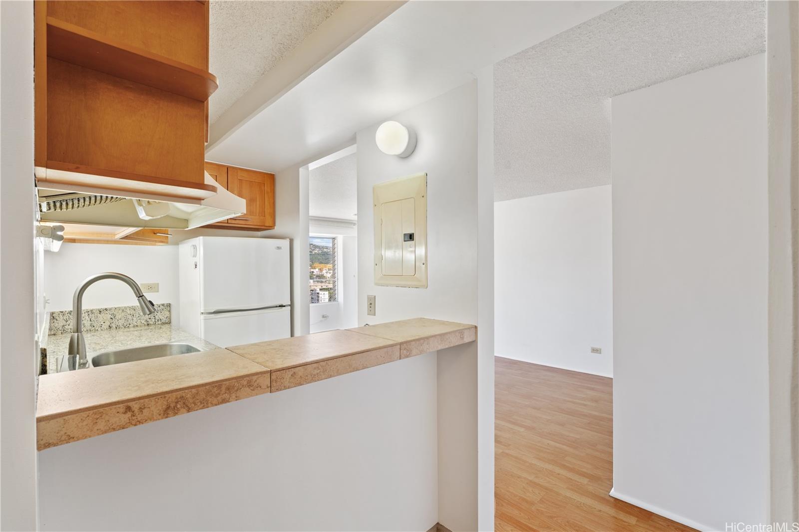 2525 Date Street  Unit 2704