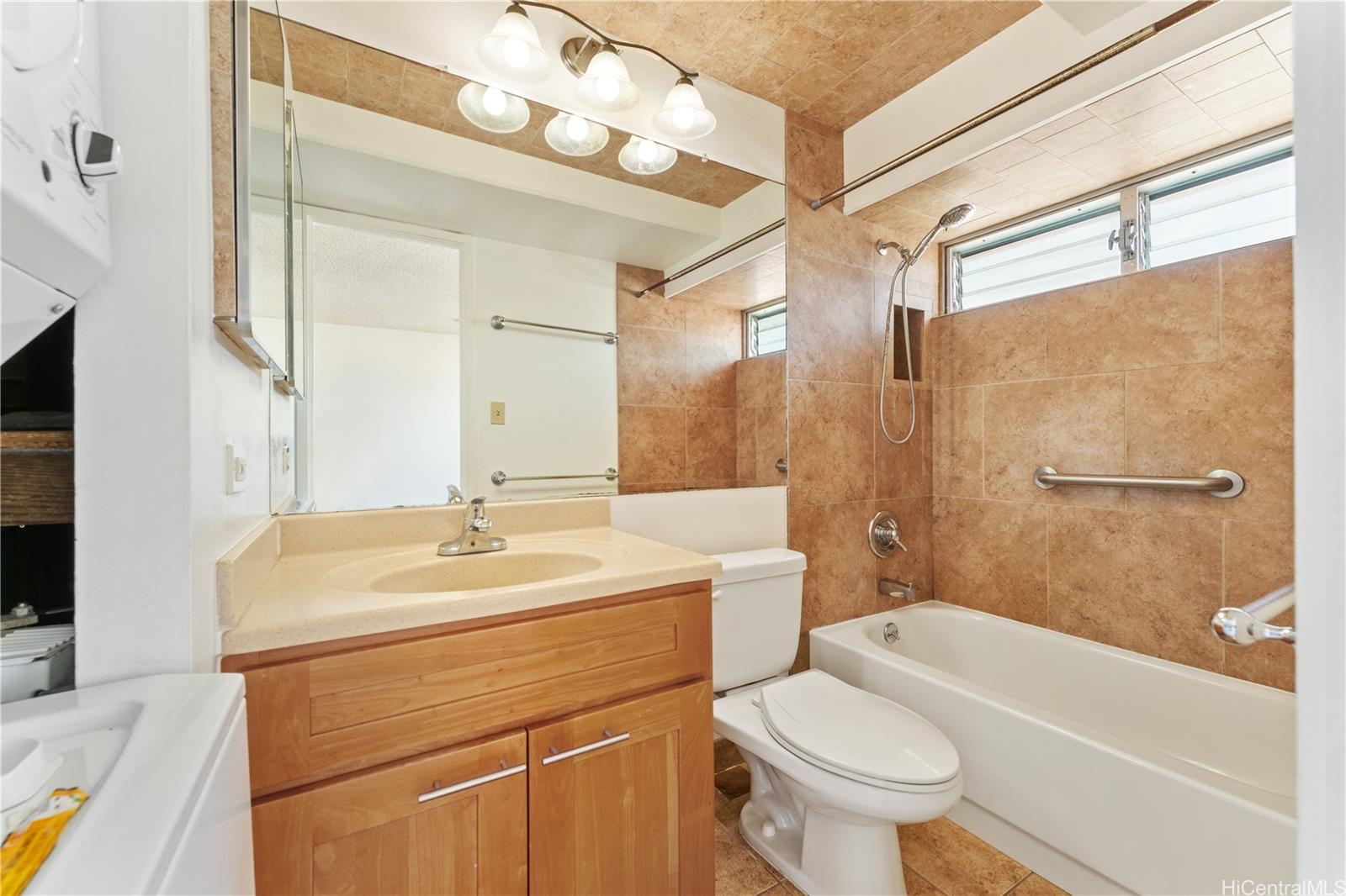 2525 Date Street  Unit 2704
