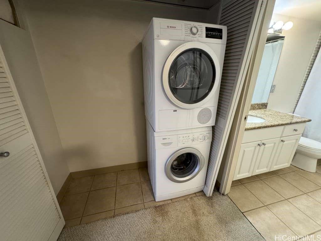 1088 Bishop Street  Unit 2401