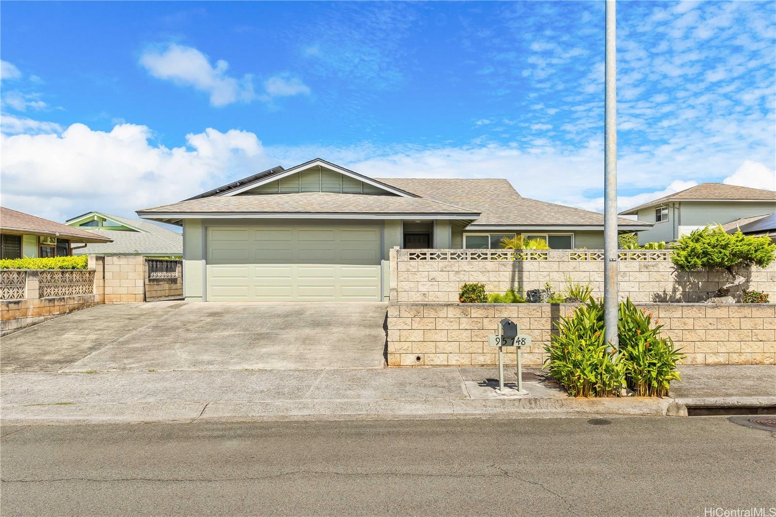 95-748 Lauaki Street