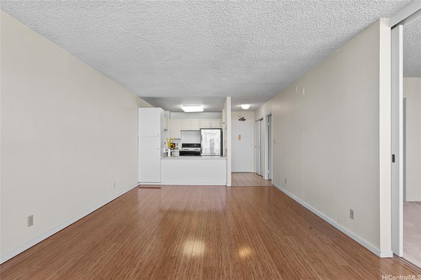 55 S Kukui Street  Unit D3008