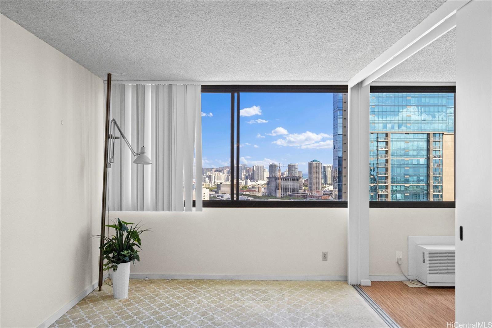 55 S Kukui Street  Unit D3008