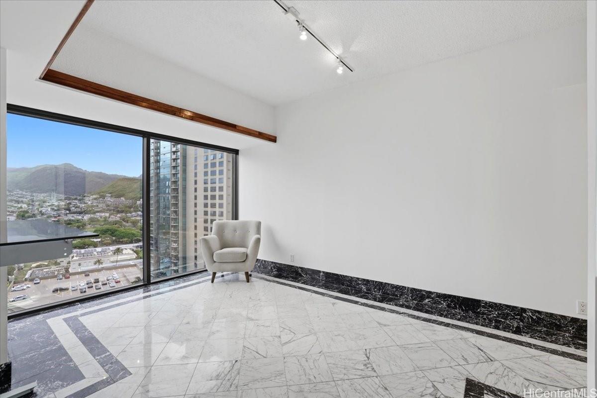 1188 Bishop Street  Unit 2008