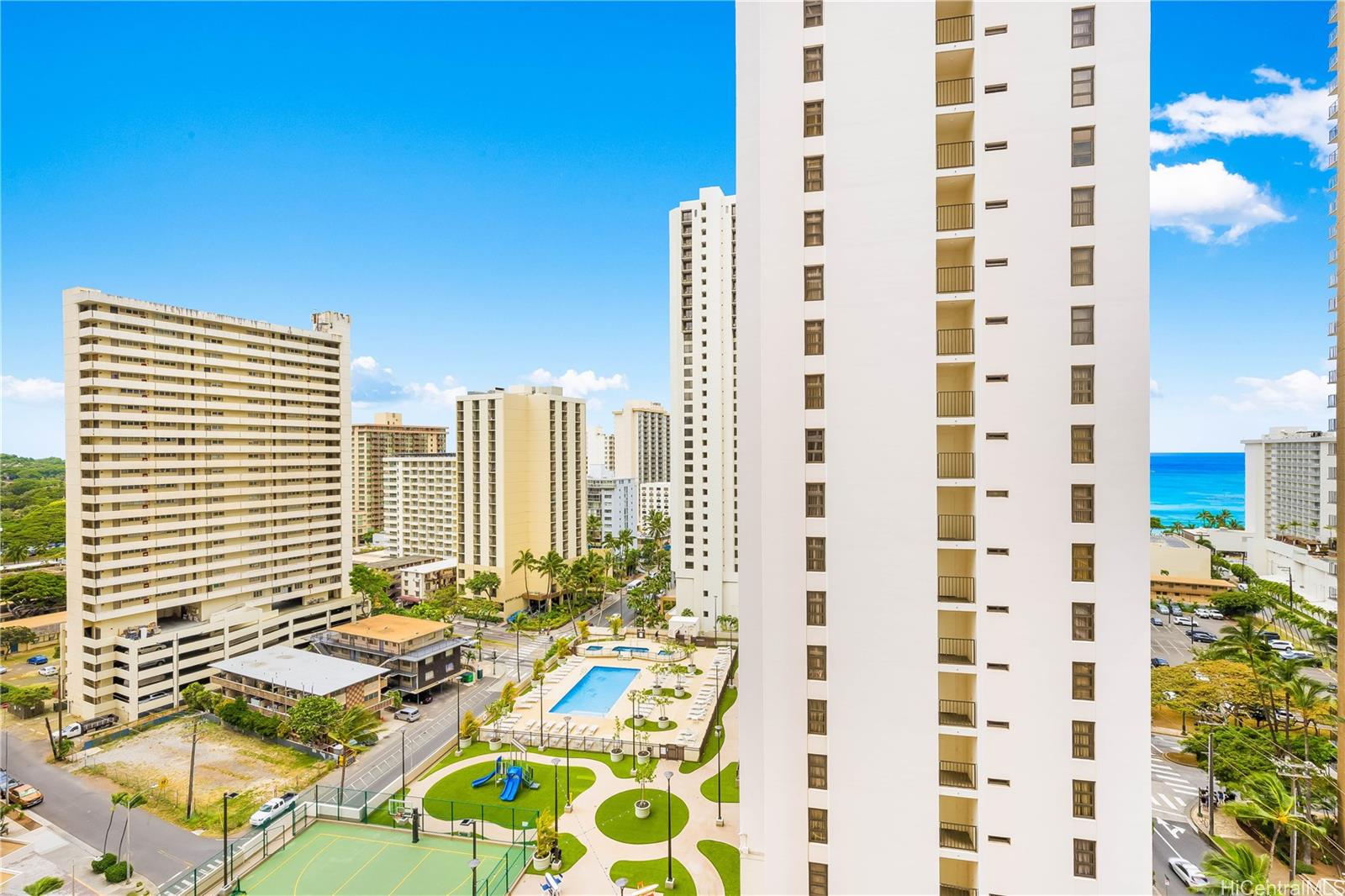 201 Ohua Avenue  Unit Mauka 1706