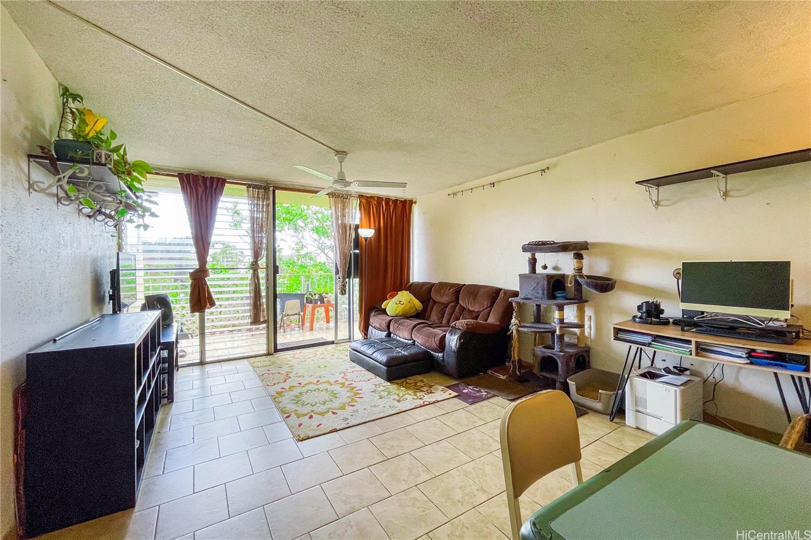 95-2052 Waikalani Place B404