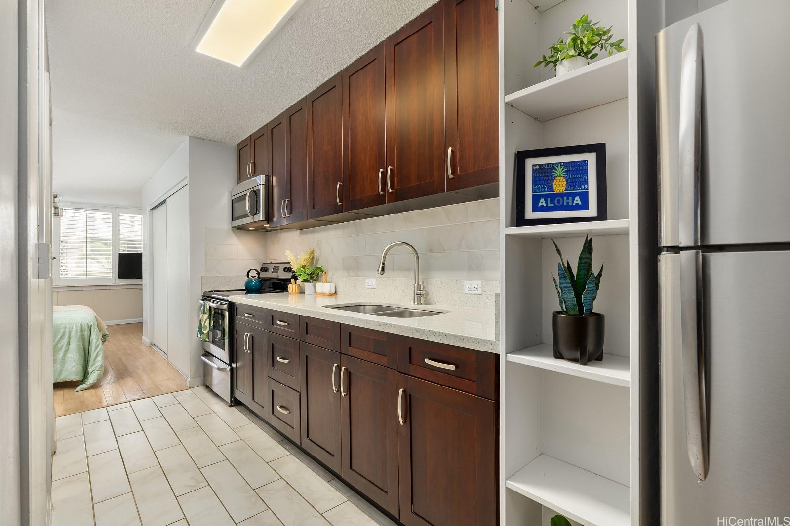 425 Ena Road  Unit 301B