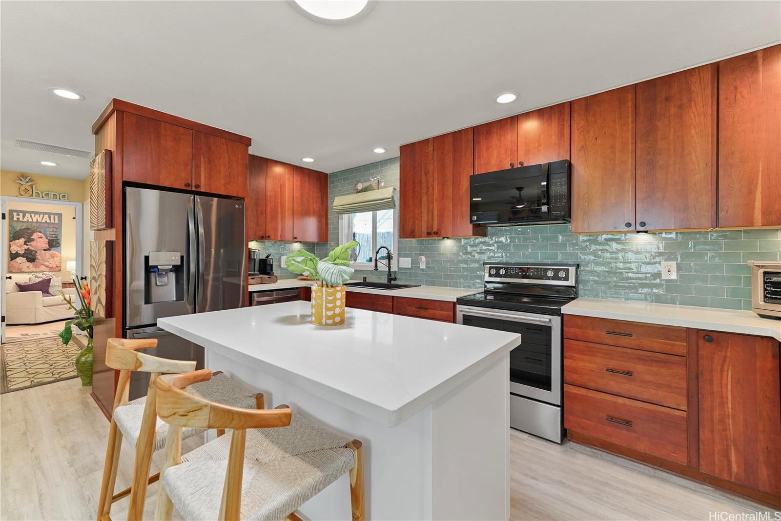340 Manono Street  Unit 2