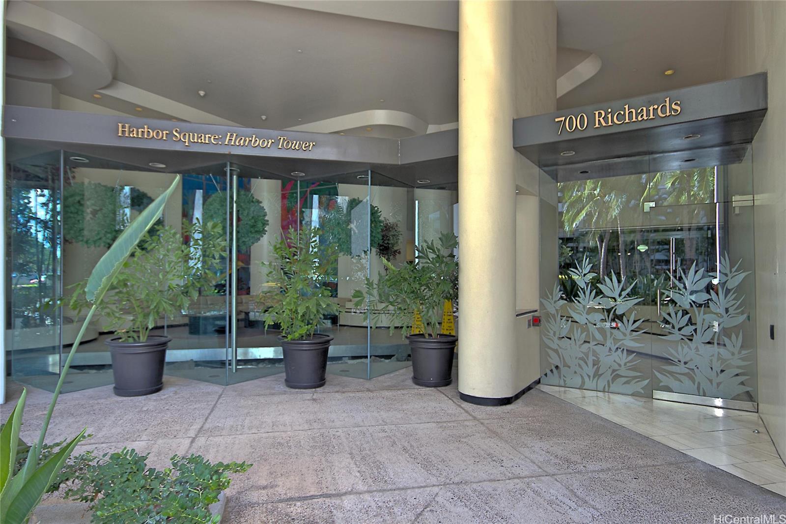 700 Richards Street  Unit 1505