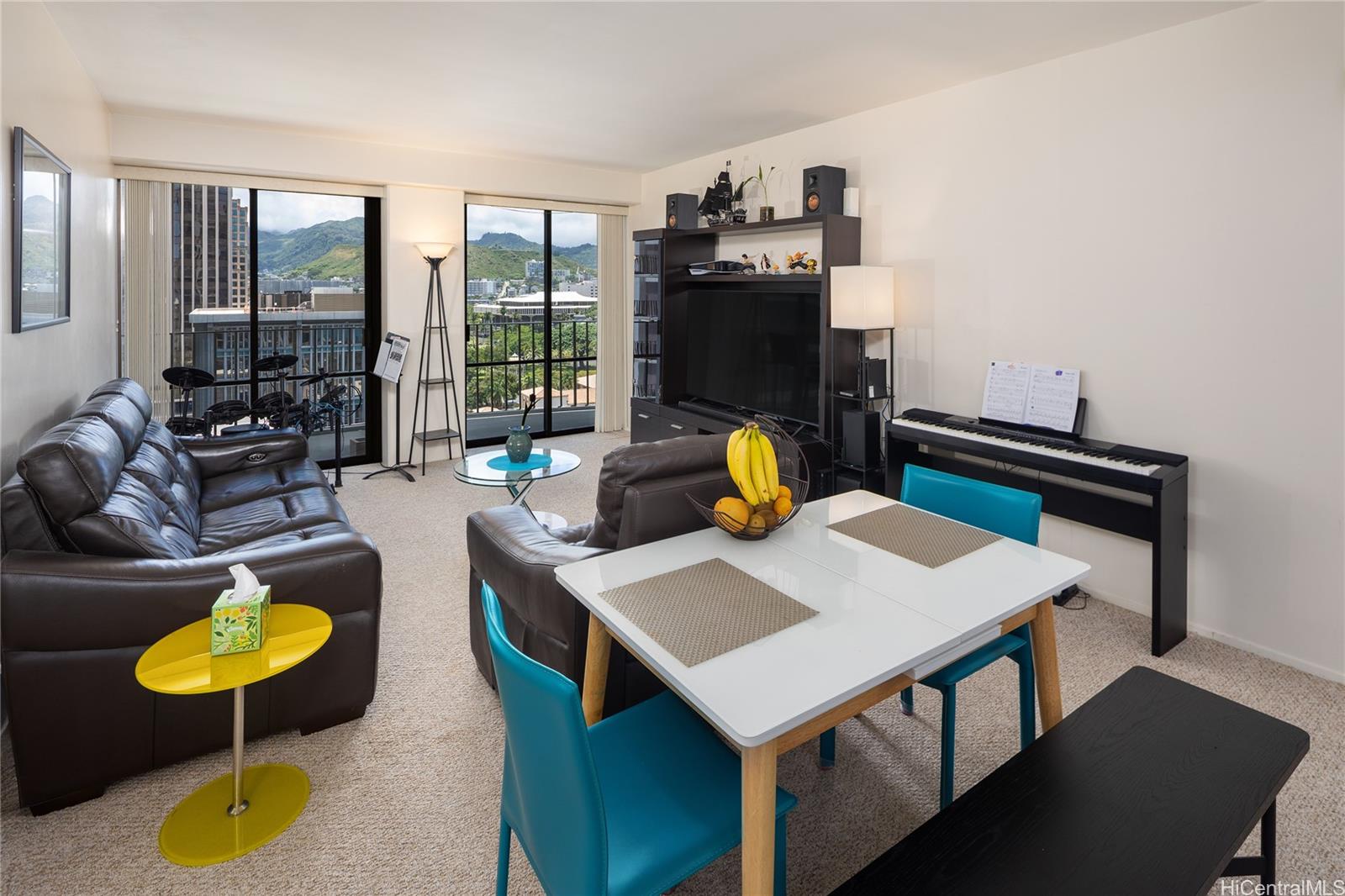 700 Richards Street  Unit 1505