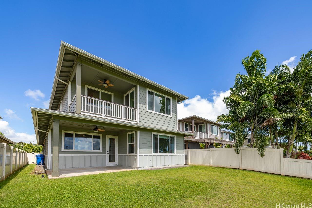 Photo 20 of 25
