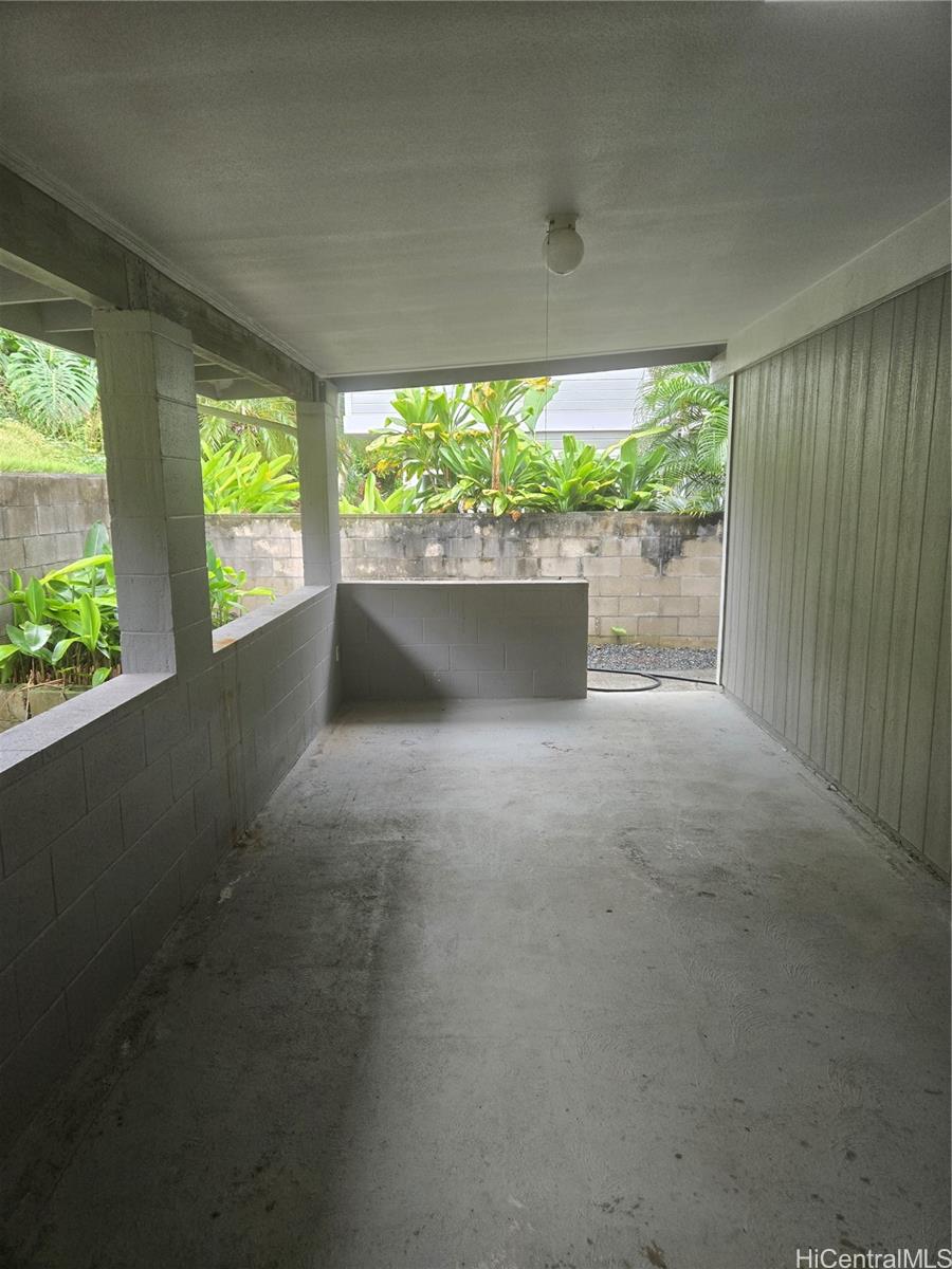 Photo 8 of 21
