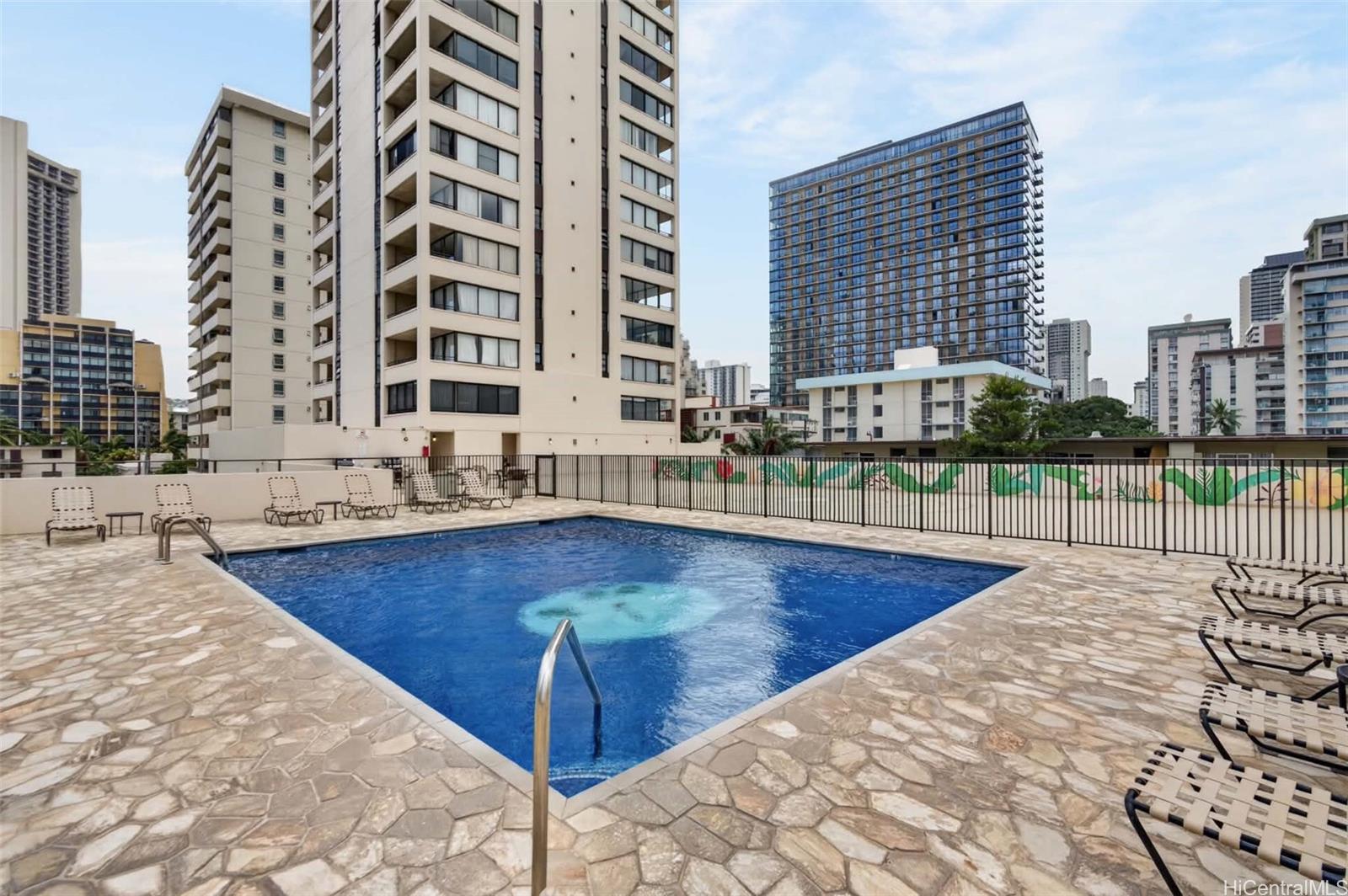 2410 Cleghorn Street  Unit 2503