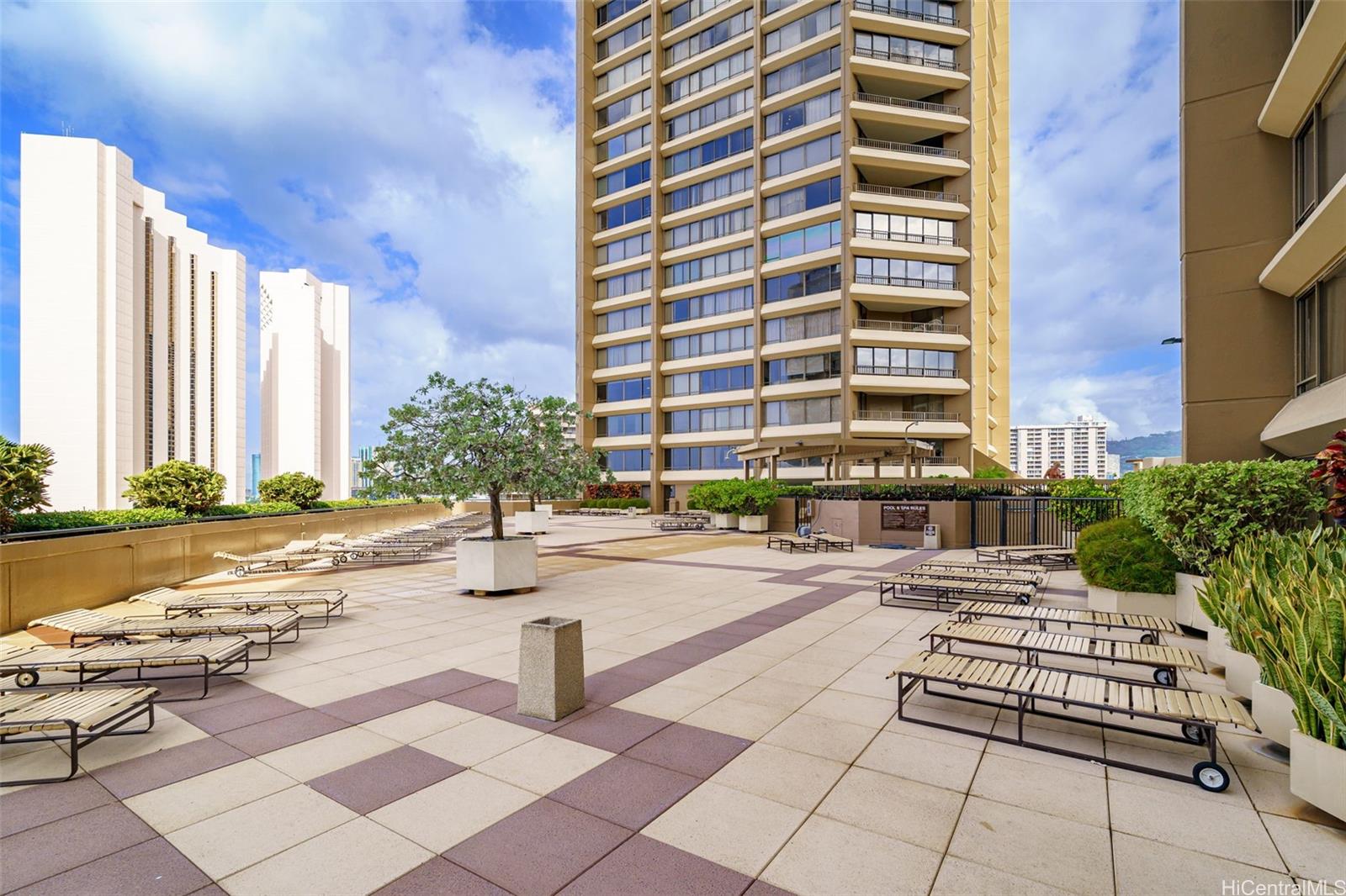 1778 Ala Moana Boulevard  Unit 1207