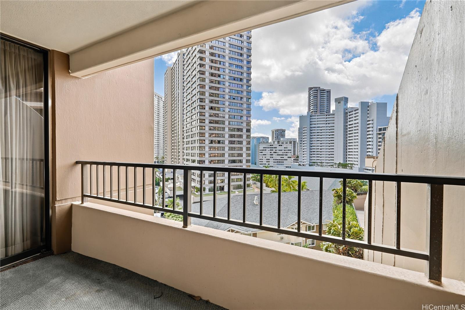 1778 Ala Moana Boulevard  Unit 1207
