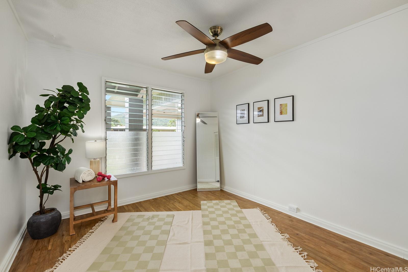 1031 Lunaai Place