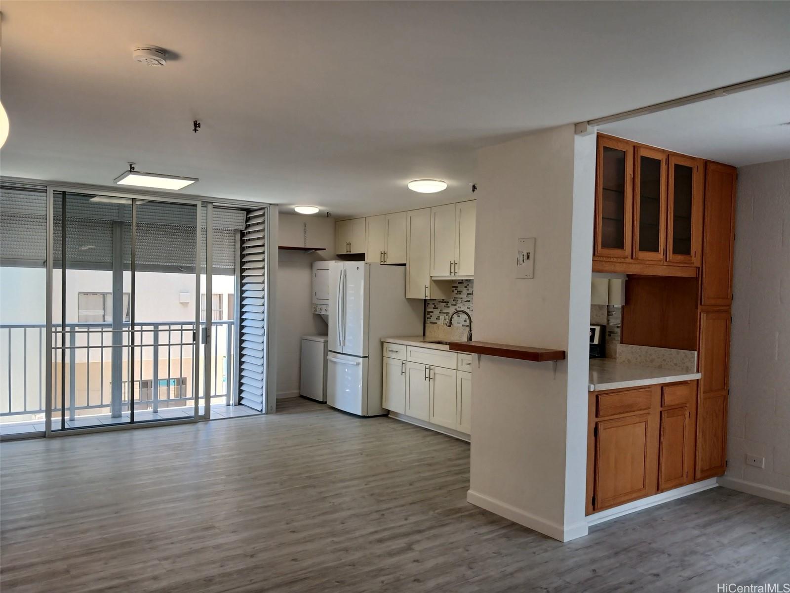 1226 Alexander Street  Unit 604