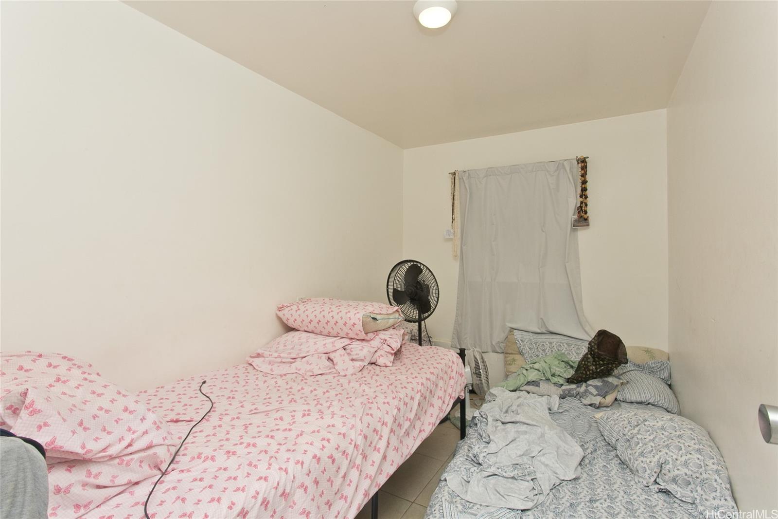 Photo 13 of 21