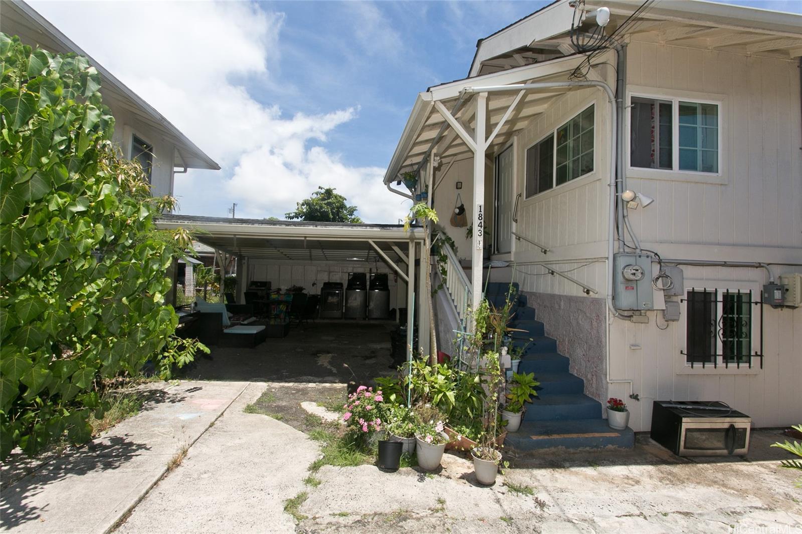 Photo 20 of 21