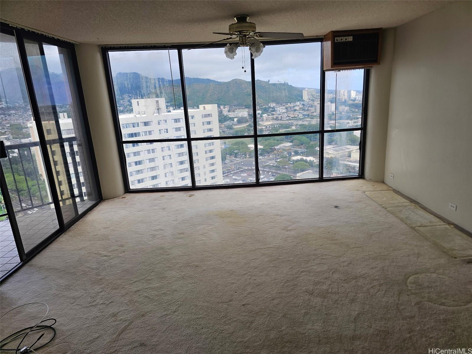60 N Beretania Street  Unit 3406