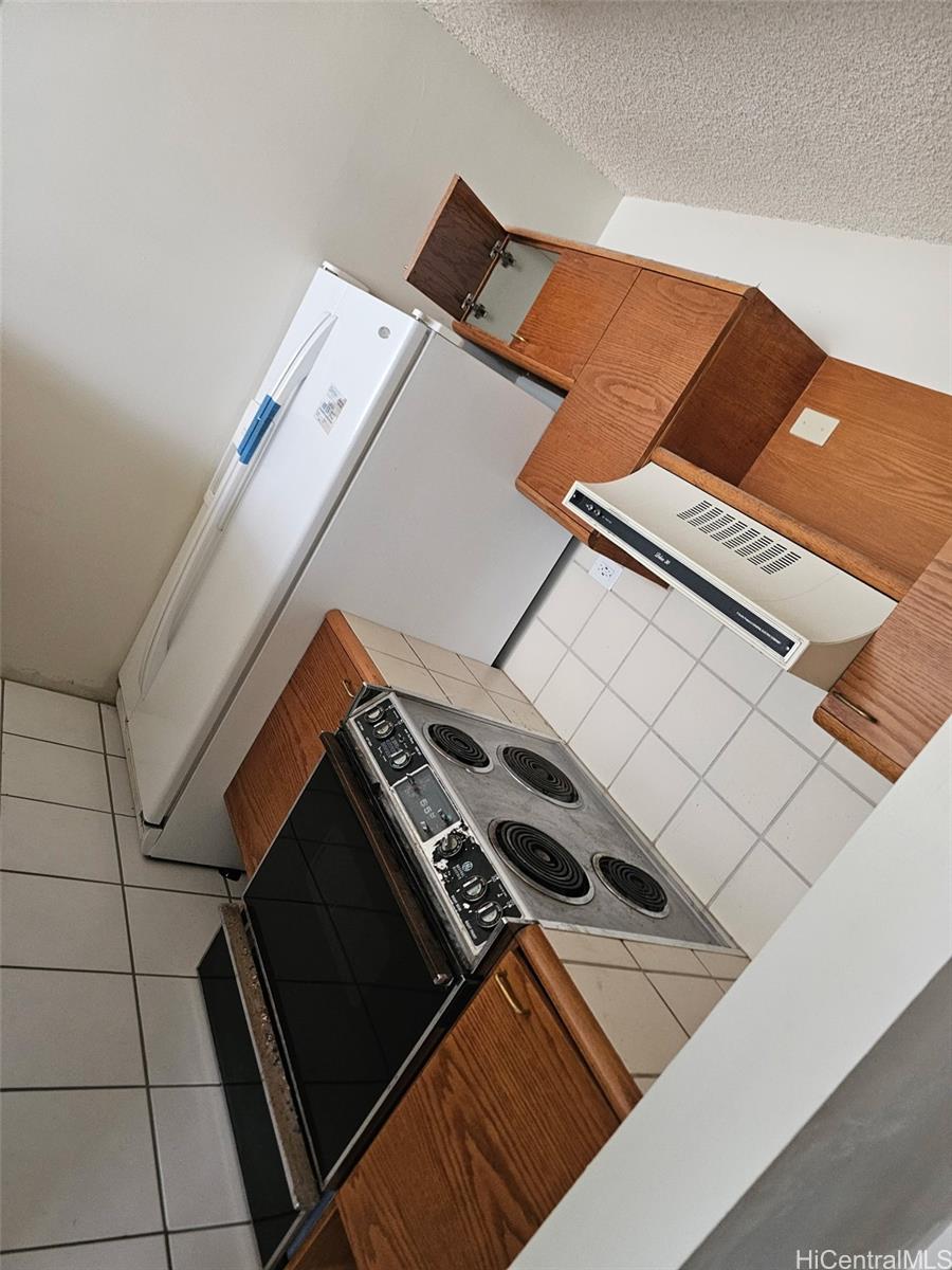 60 N Beretania Street  Unit 3406