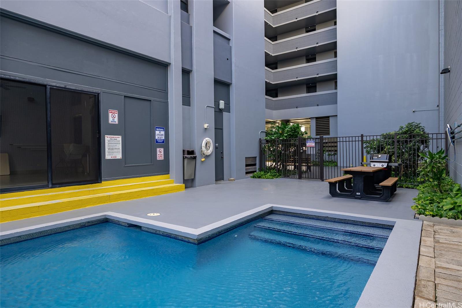 2100 Date Street  Unit 2502