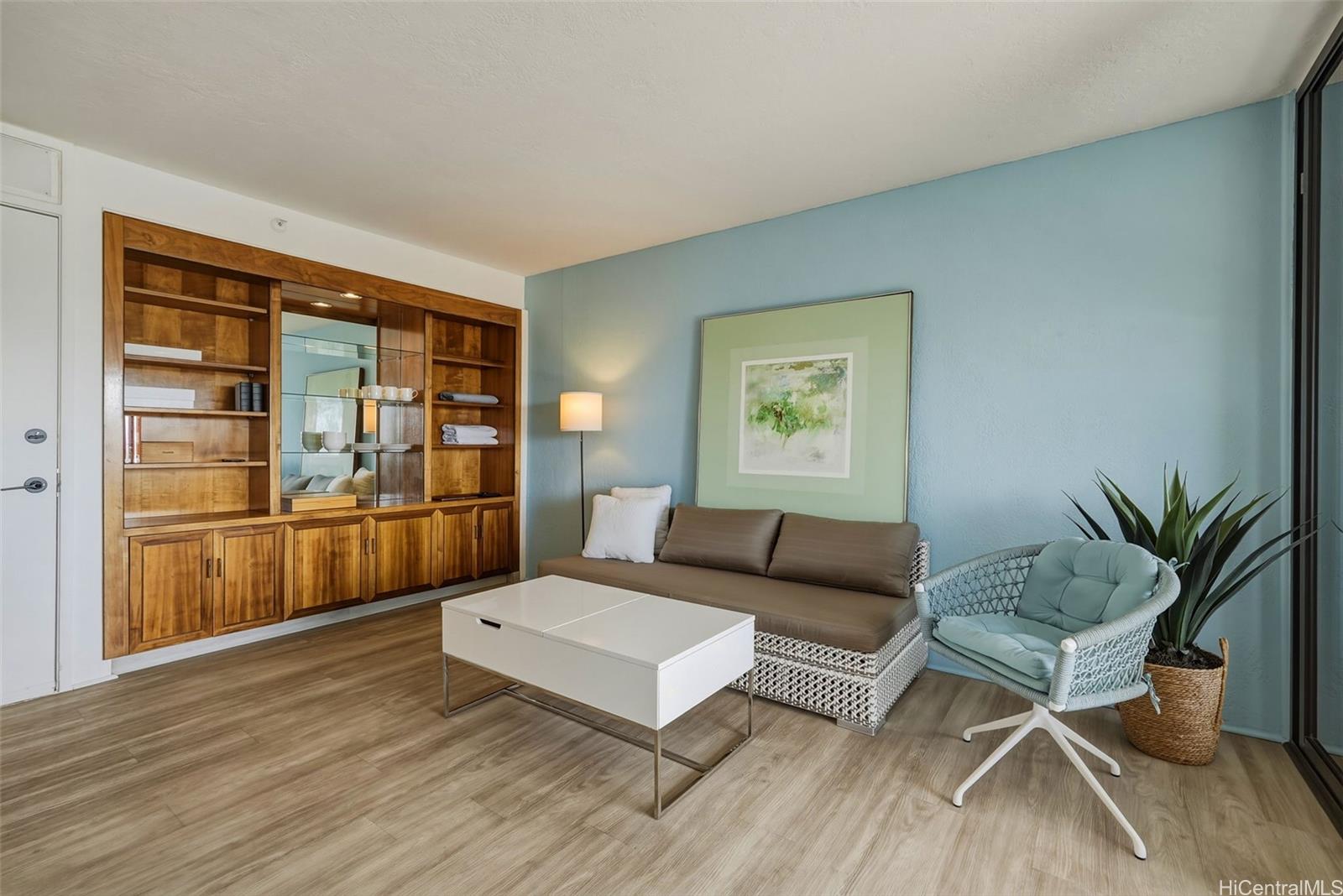 2100 Date Street  Unit 2502