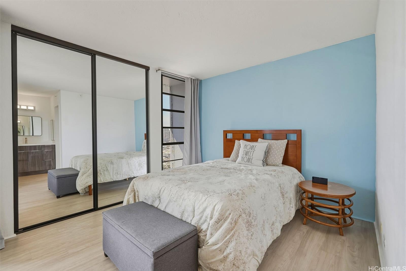 2100 Date Street  Unit 2502