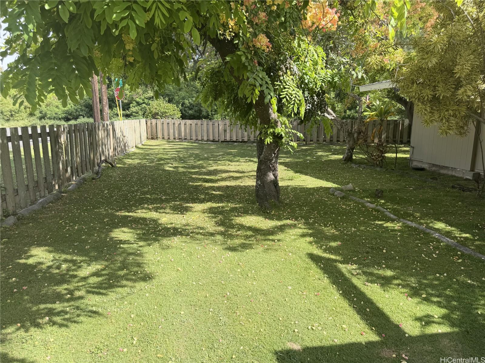 41-1025 Nenue Street