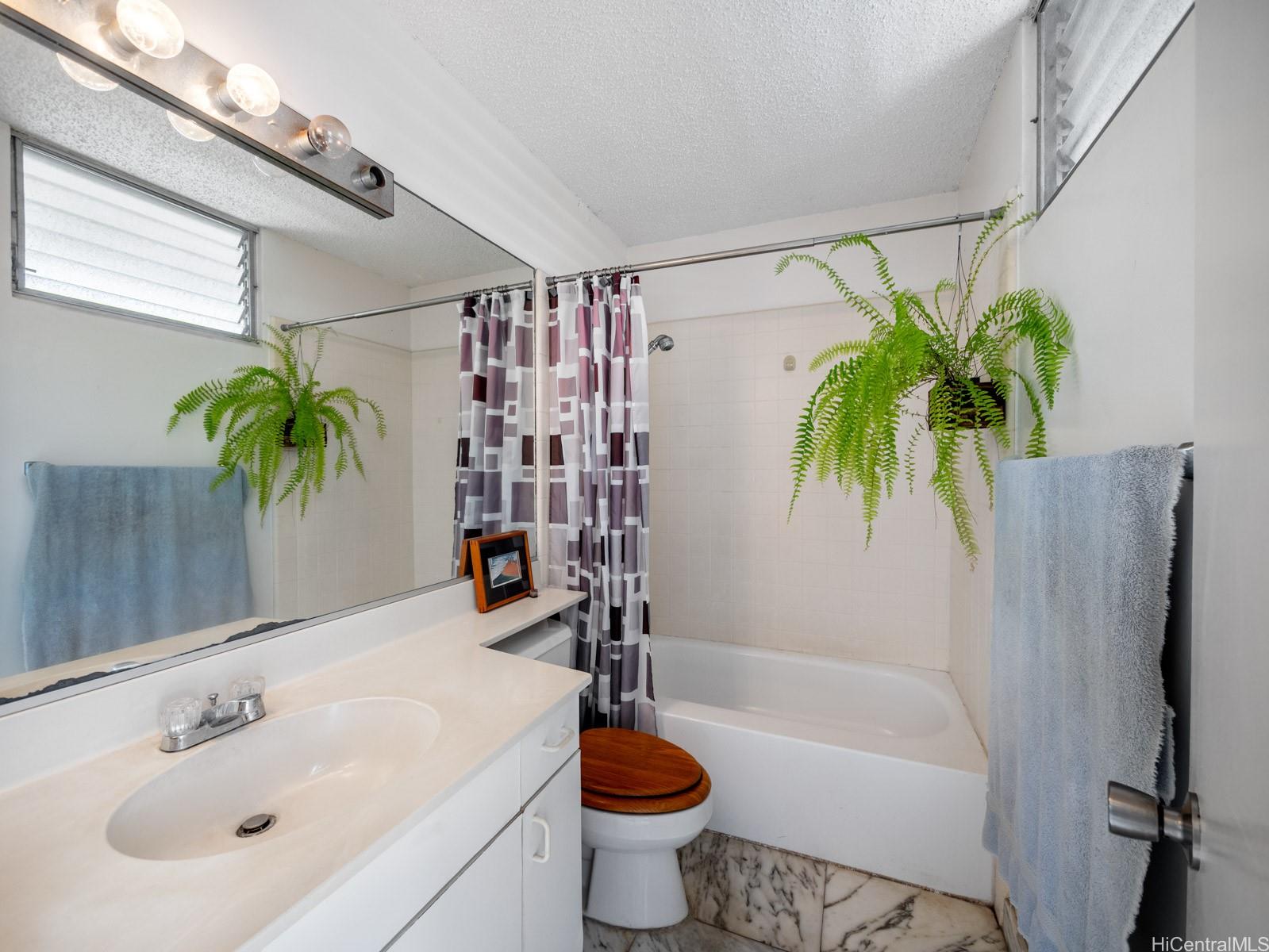 1025 Kalo Place  Unit 903