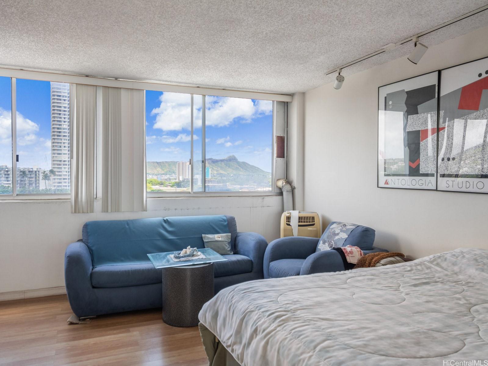 1025 Kalo Place  Unit 903
