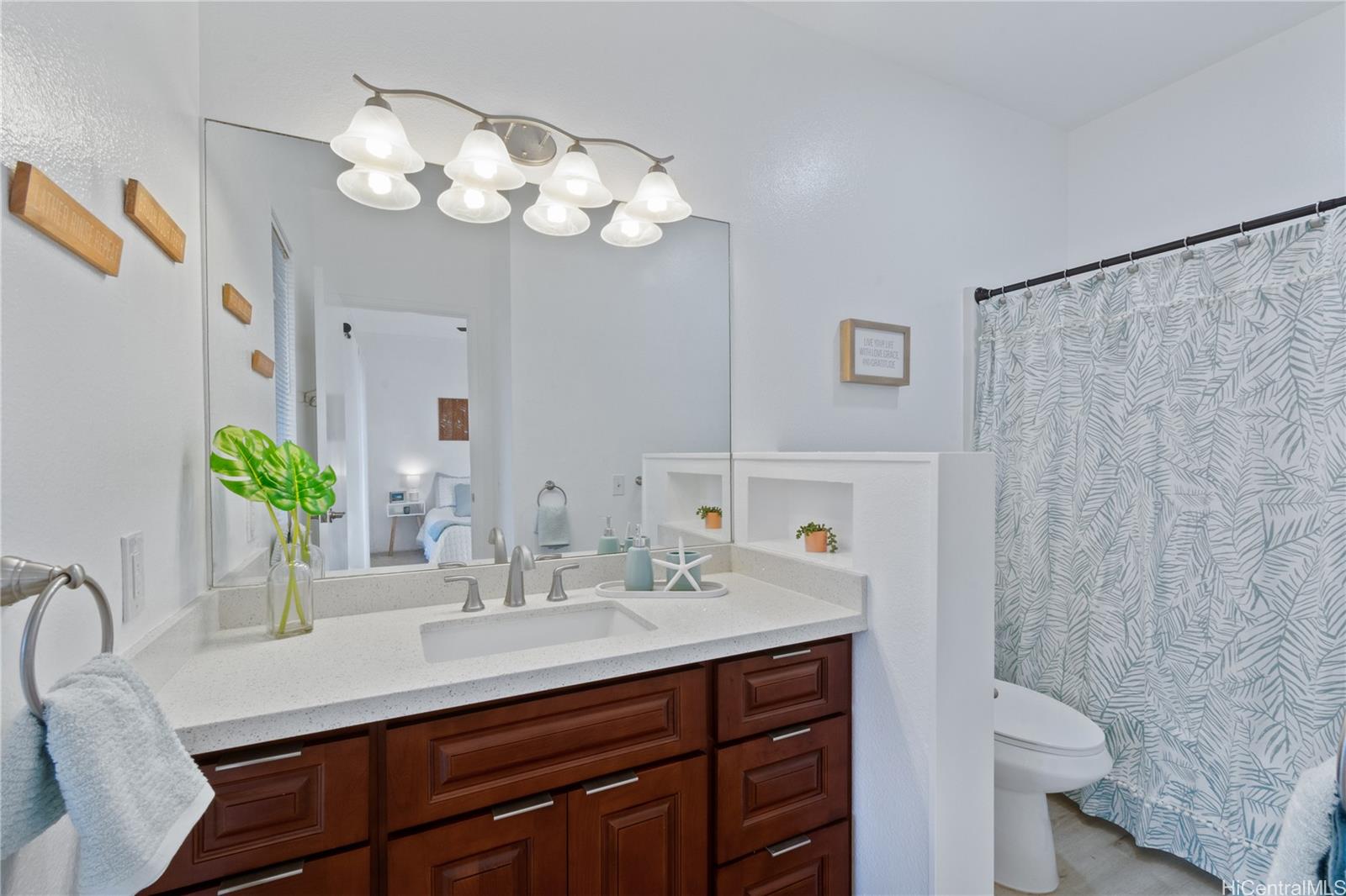 91-879 Puamaeole Street  Unit 9U
