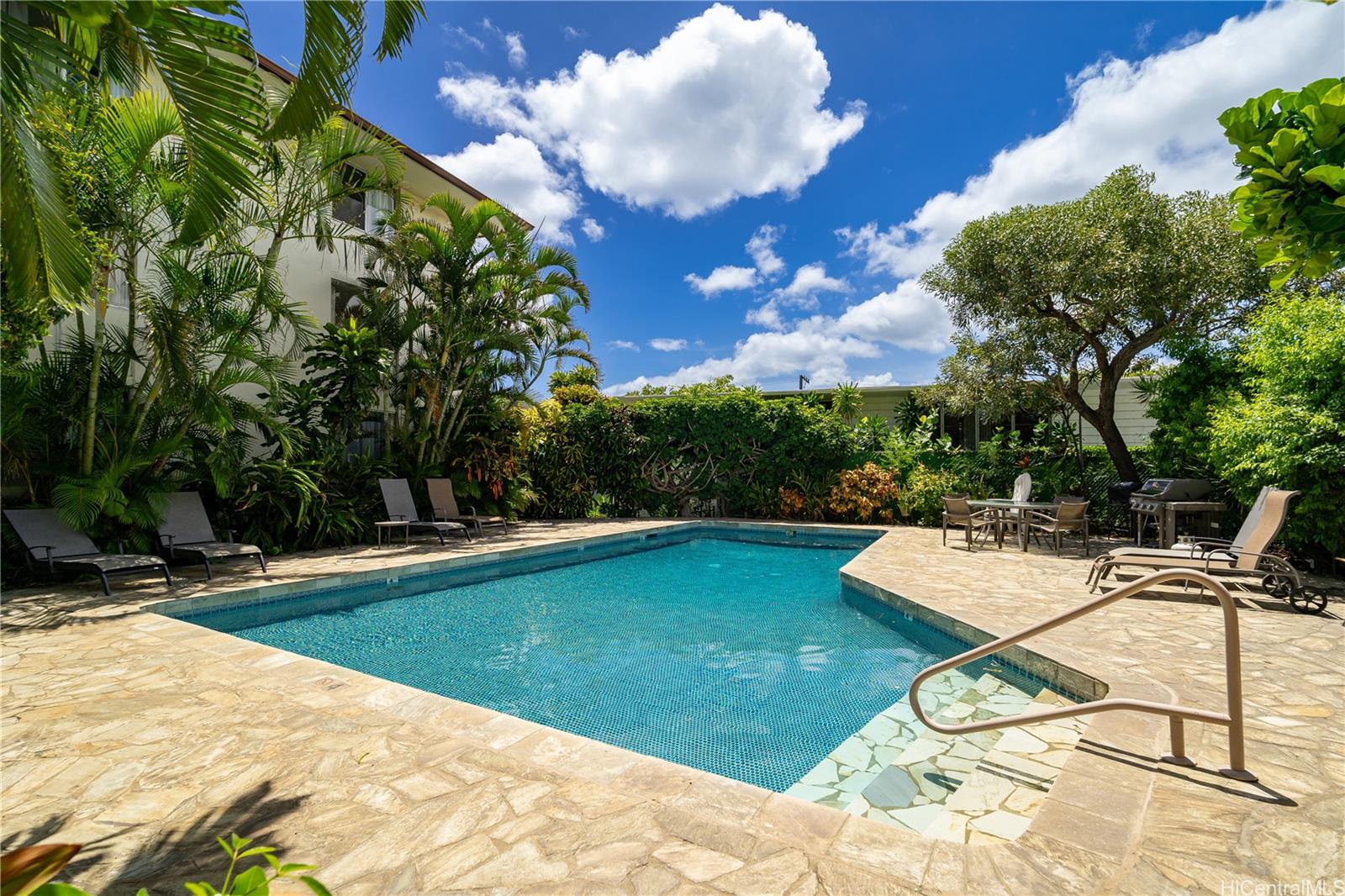 3017 Pualei Circle  Unit 216