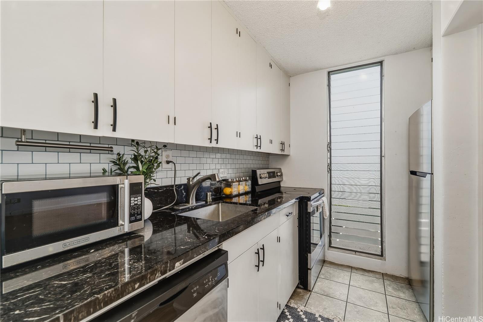 3017 Pualei Circle  Unit 216